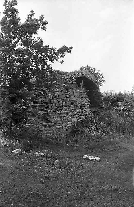 1996 р. Башта 2. Вигляд з боку двора