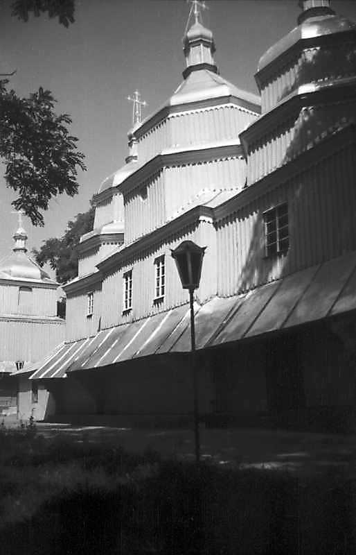 1996 р. Південний фасад. Вигляд з…