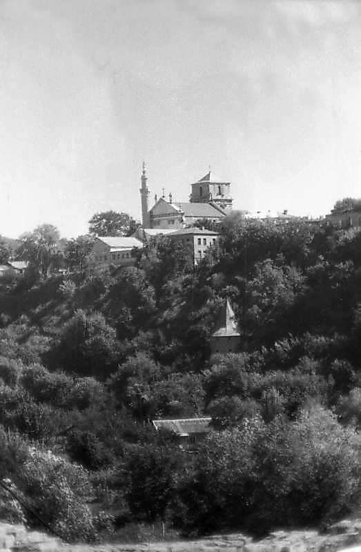 1996 р. Загальний вигляд від замку.