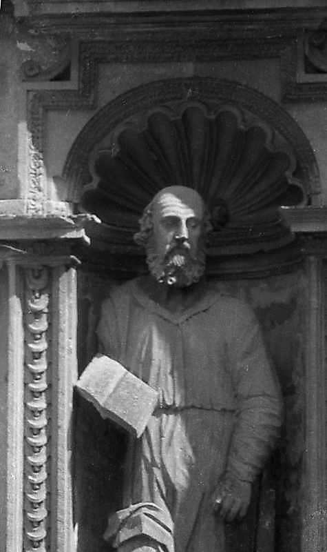 Півпостать