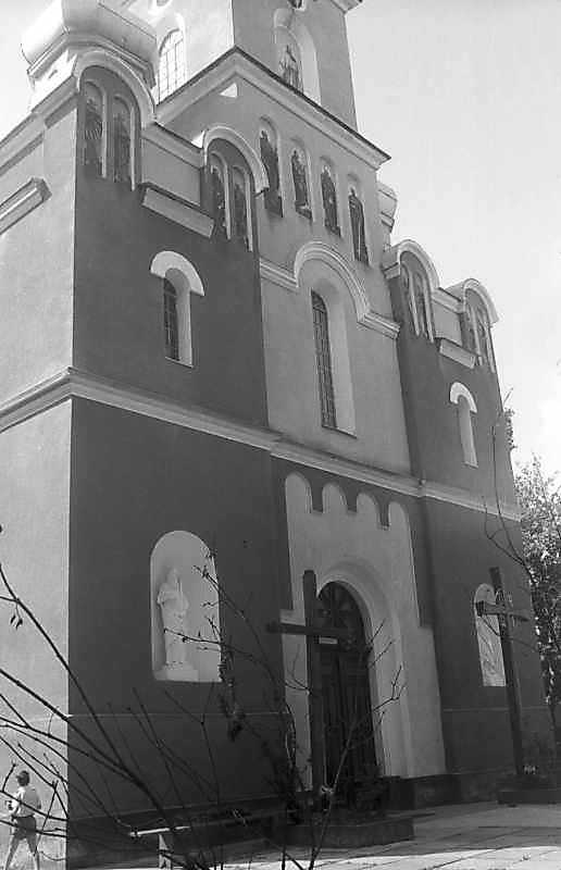 1997 р. Головний фасад. Вигляд з…