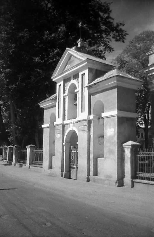 1997 р. Дзвіниця. Вигляд з позиції А3