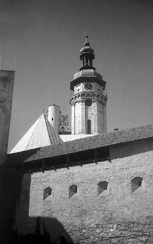 1997 р. Фрагмент муру з боку Митної…