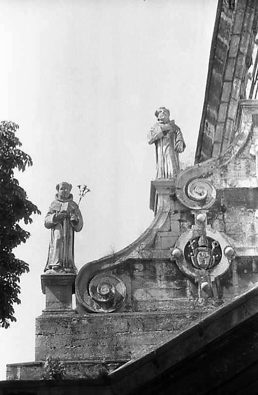 2-й ярус східного фасаду, ліва сторона