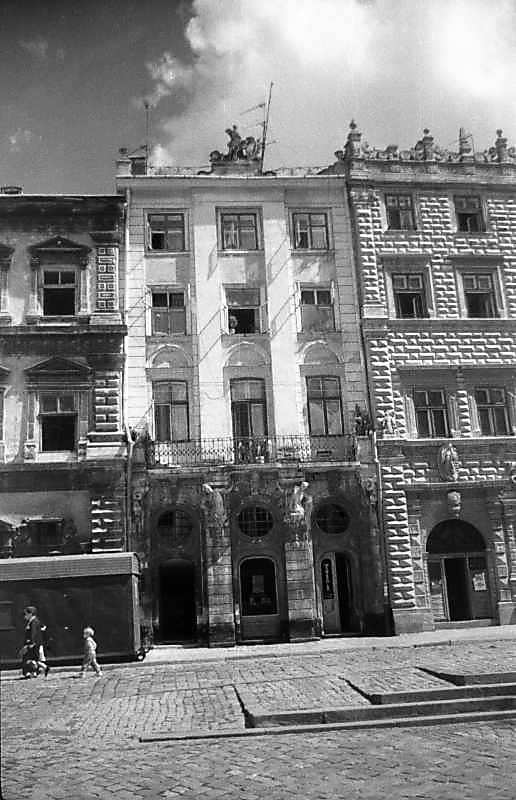 1997 р. Головний фасад