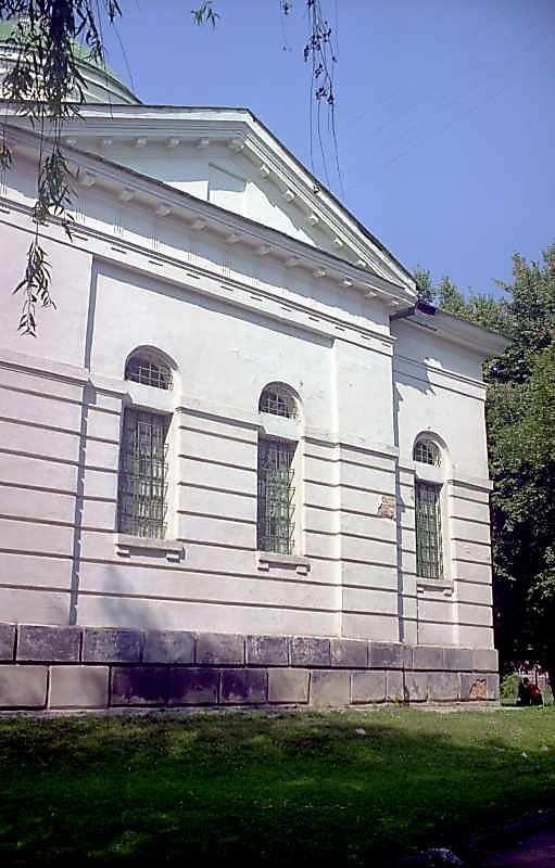 2000 р. Фрагмент східного фасаду.…