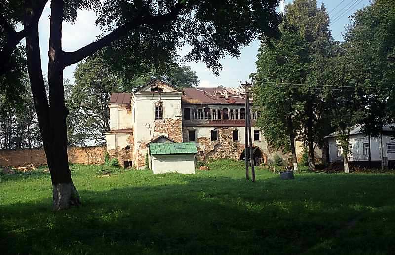 Корпус настоятеля 1719 р. [Пам’ятники архітектури УРСР, що перебувають під… Будинок настоятеля