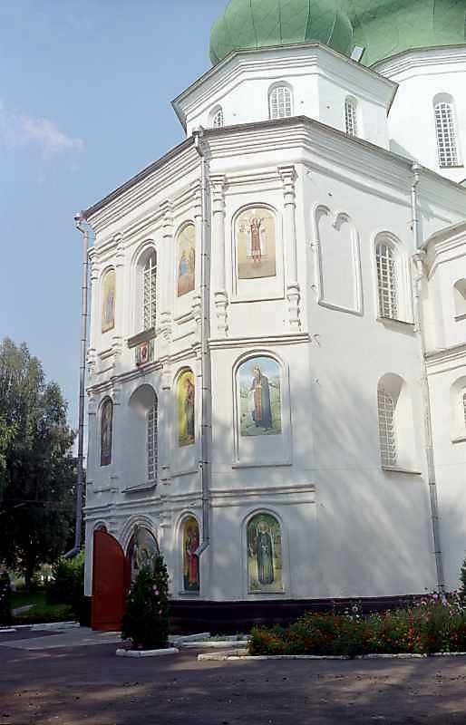 2000 р. Західний рукав. Вигляд з…