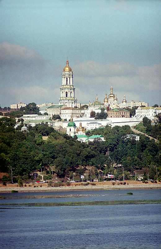 Верхня лавра і Ближні печери