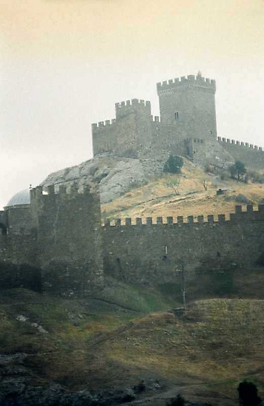 Башта № 7 і Консульський замок