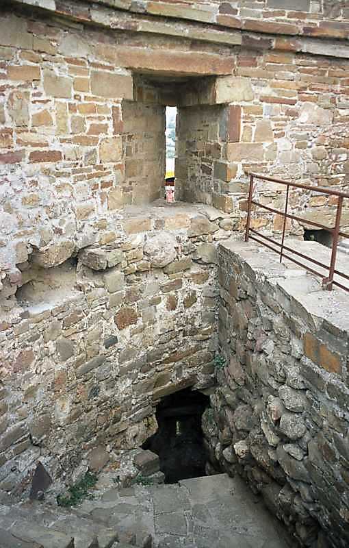 2002 р. Бійниці. Вигляд з боку двора