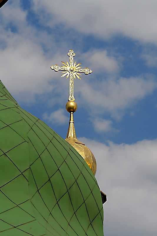 2007 р. Хрест над північним верхом…