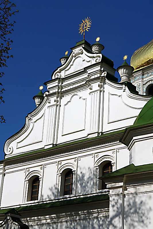 2007 р. Фронтон південно-західного…