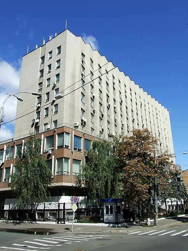 Ліворуч – вул. Почайнинська, праворуч – вул. Нижній Вал. 9 вересня 2007 р.… Офіс “Укррічфлоту” (№ 51)