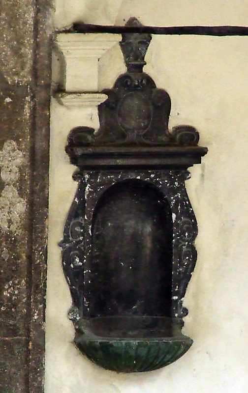 Надгробок 2