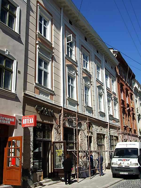 Житловий будинок 18 – 19 ст. [Пам’ятники архітектури УРСР, що перебувають під… Житловий будинок (№ 5)