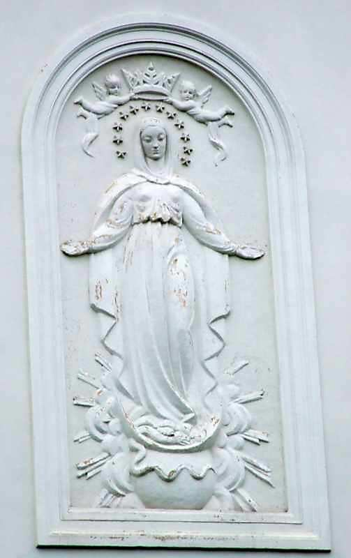 Рельєф “Непорочне зачаття”