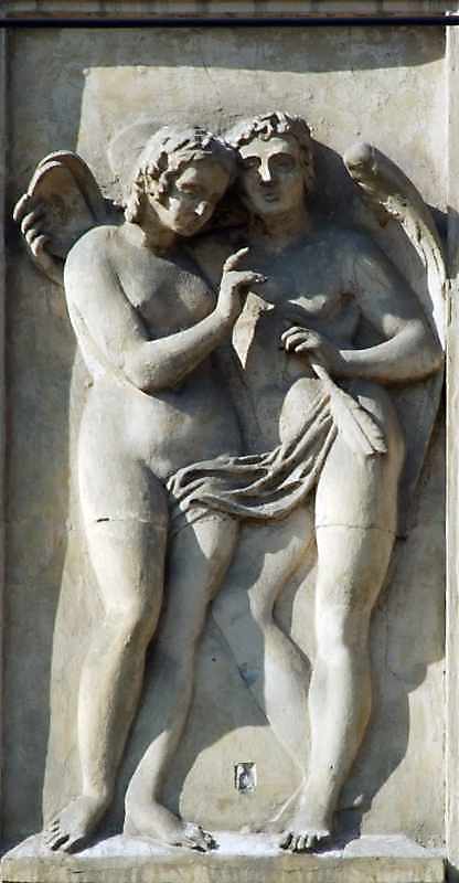 Рельєфна композиція “Амур і Психея”