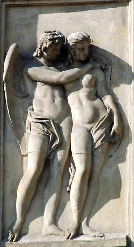 Рельєфна композиція “Амур і Психея”