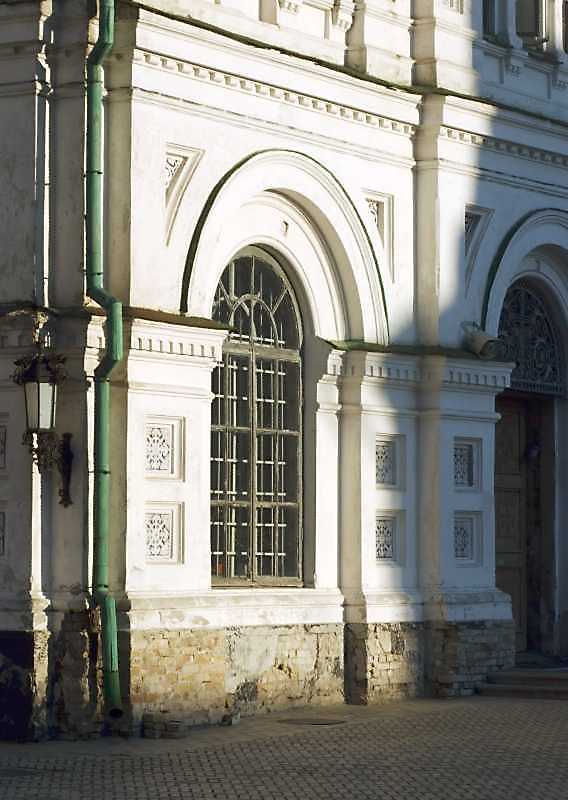 Вікно 1-го поверху