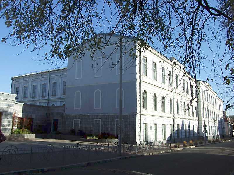 Старий контрактовий будинок 1800 р. (вул.Зелінського, 4) [Постанова Ради… Старий контрактовий будинок (№ 4)