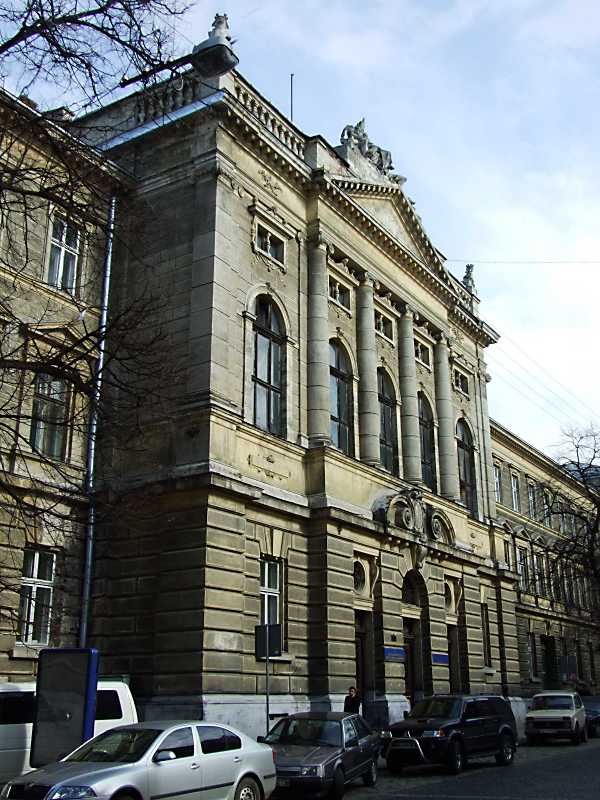 Вищий суд Галичини (вул.Князя Романа, № 1 – 3) збудований в 1891 – 1895 рр.… Вищий суд (№ 1 – 3)