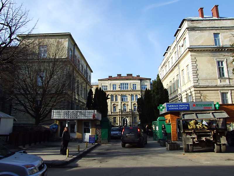 Центральна частина