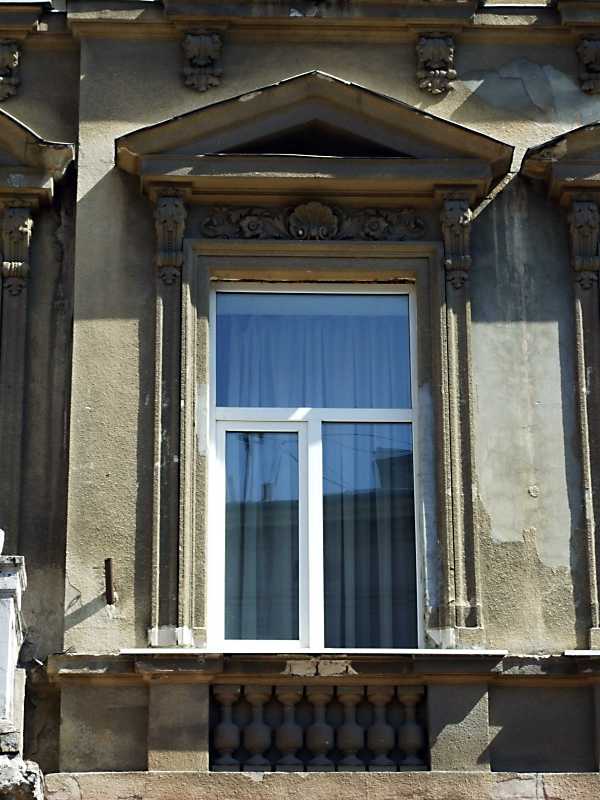 Вікно 2-го поверху