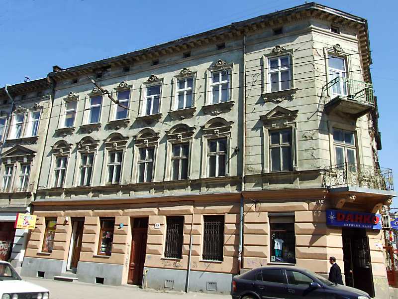 2013 р. Фасад по вул. Куліша