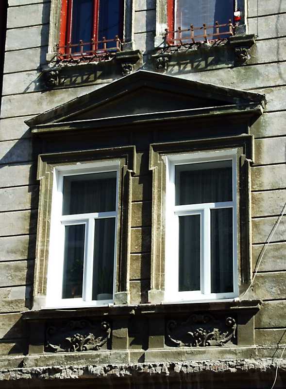 Вікна 2-го поверху