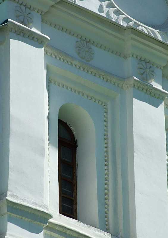 Вікно фронтону 2