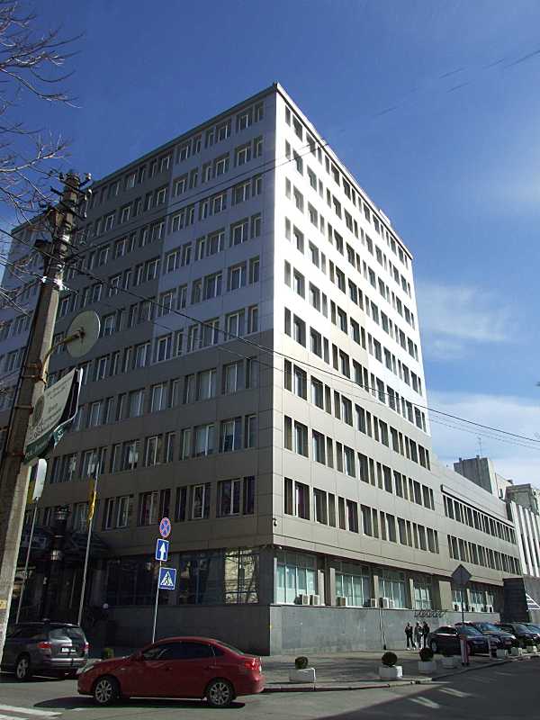 Раффайзен банк (№ 9)