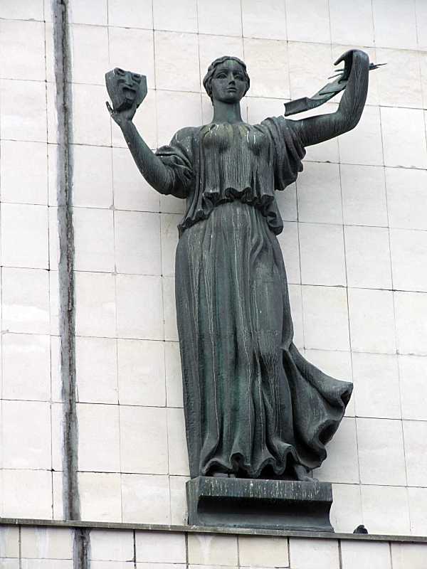 Театр і кіно