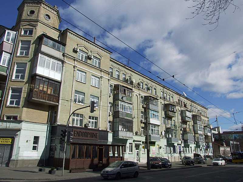 2020 р. Фасад по вул. Іллєнка