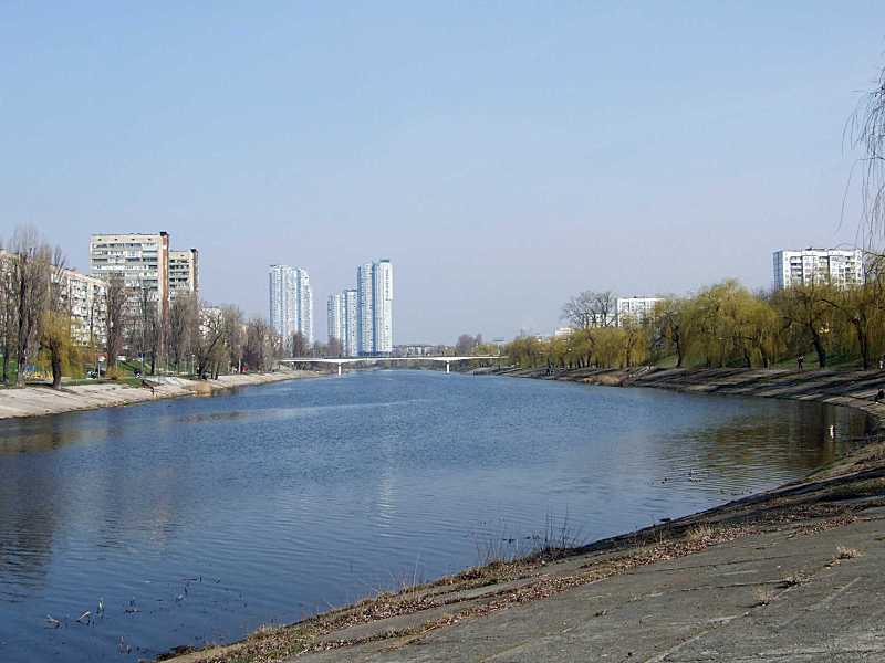 2020 р. Вид на Русанівський канал із…
