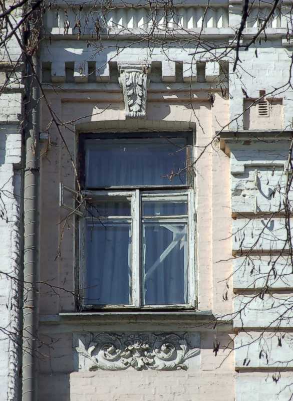 Вікно 4-го поверху
