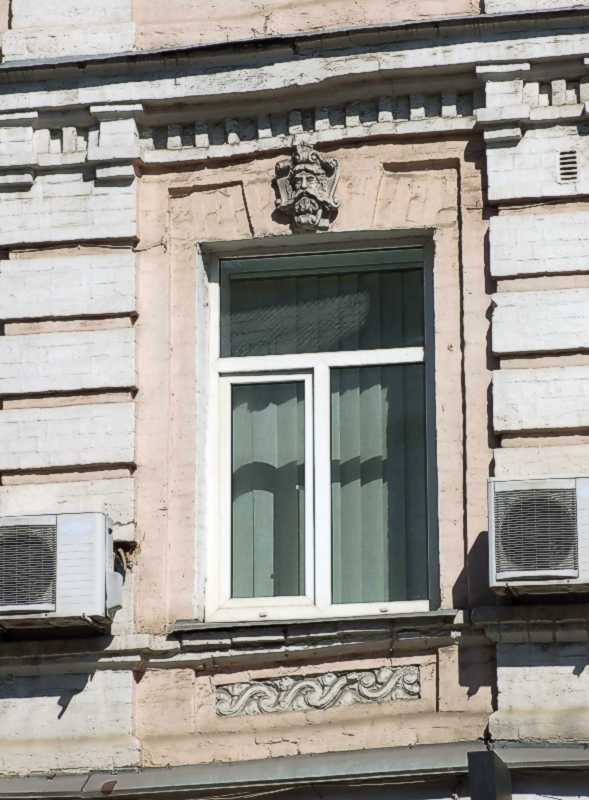 Вікно 2-го поверху