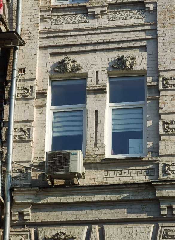 Вікна 3-го поверху