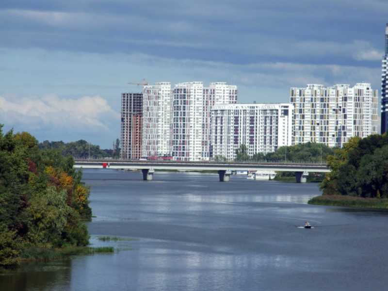 Будники по вул. Микоілсько-Слобідській