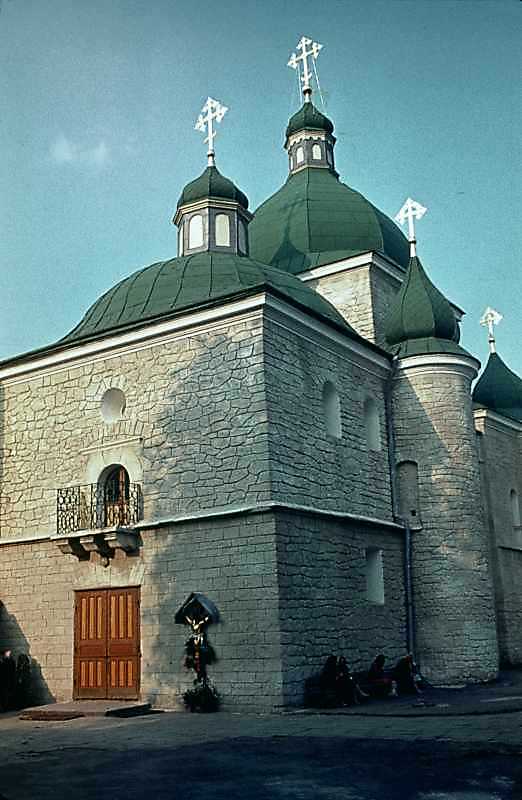 Вигляд з південного заходу