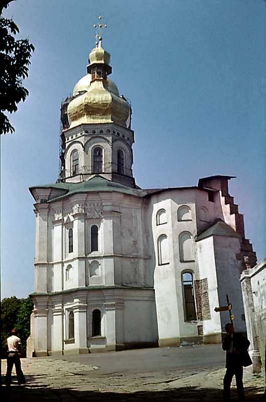 1977 р. Вигляд зі сходу