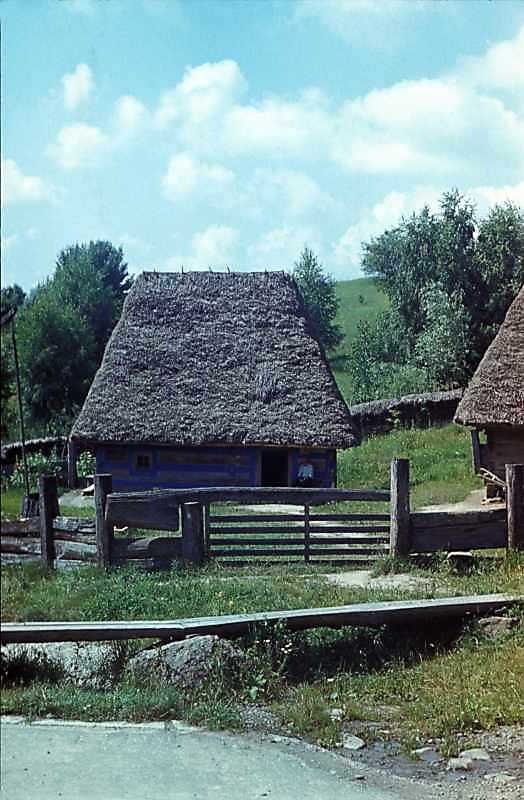 1983 р. Фронтальний вигляд