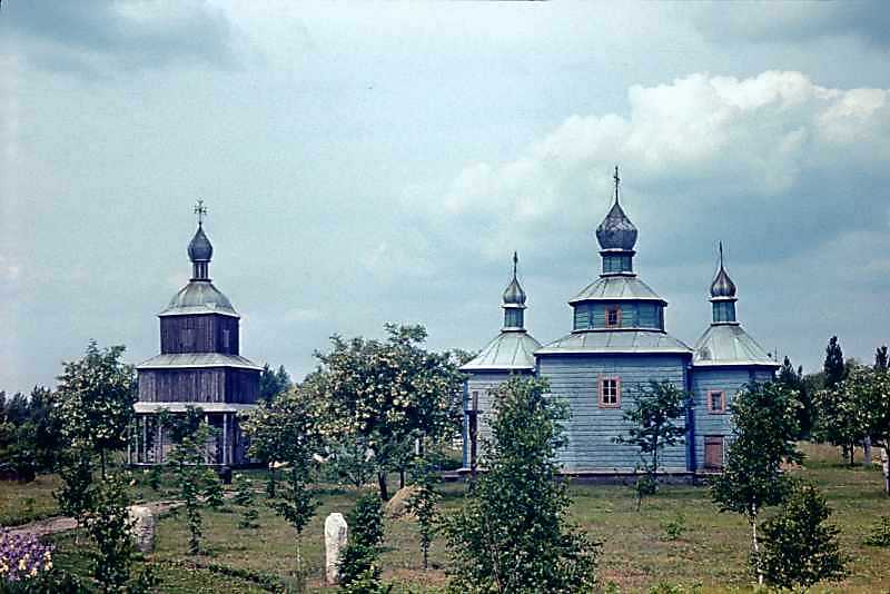 Інфо про неї – в с.Острійки. Перевезена до музею в 1967 р. Церква Іоана… Церква із с.Острійки